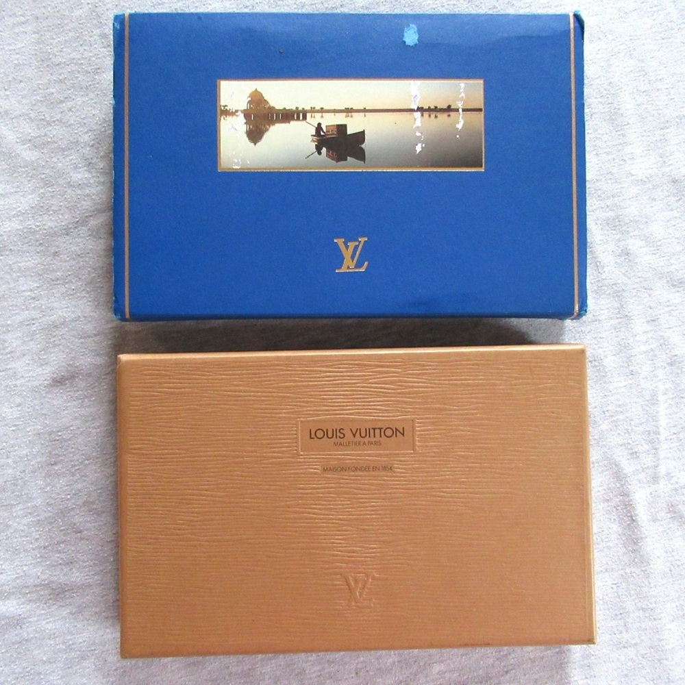 Louis Vuitton Wallet Box with Sleeve Only Gifting Designer Luxury Colorful